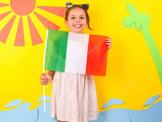 Kinder spielen ein mittelalterliches Spiel unter Aufsicht